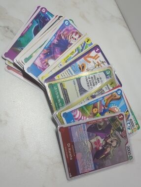 ONE PIECE RANDOM BULK CARDS